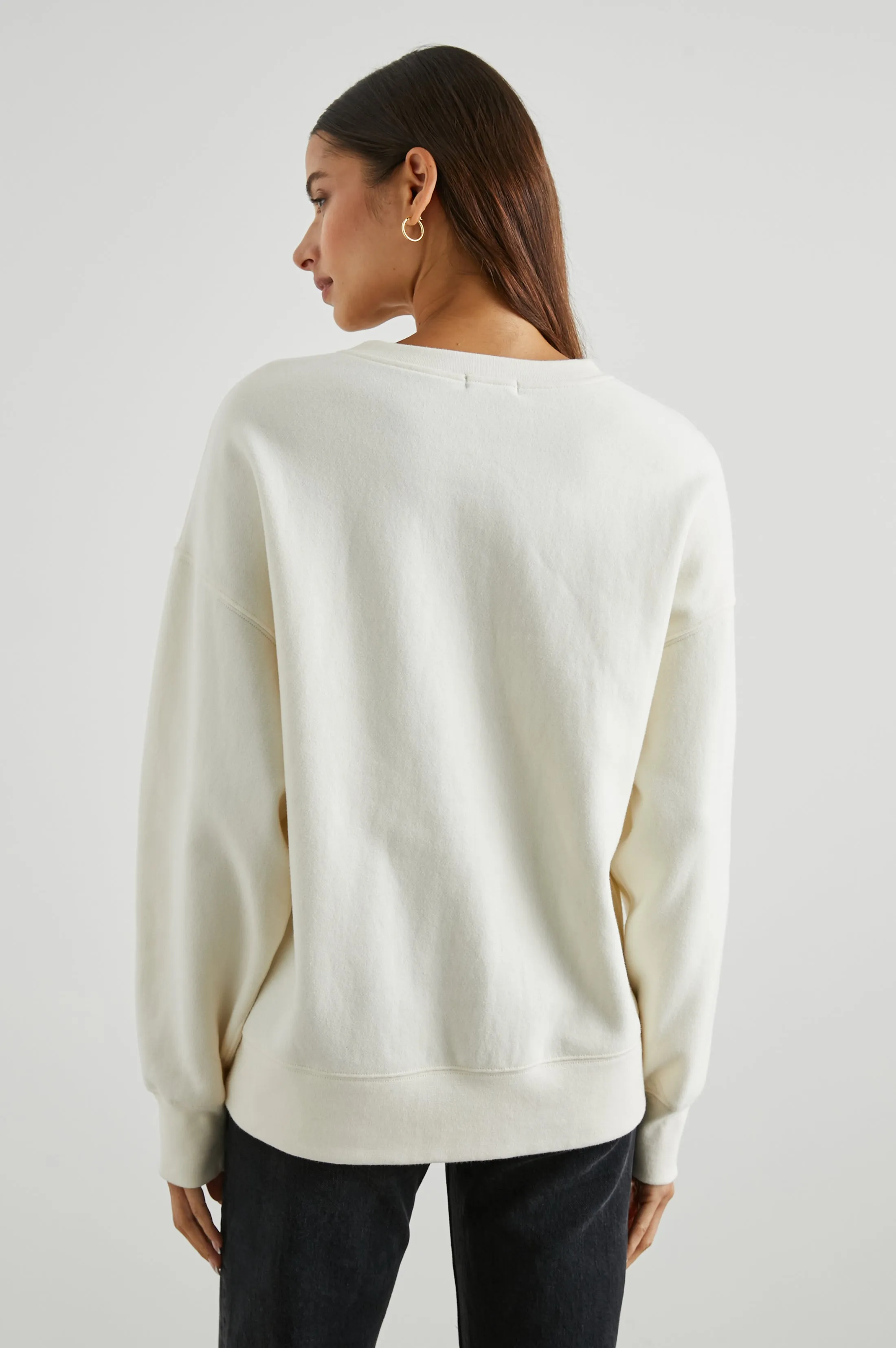 COSMIC COUNTRY CLUB SWEATSHIRT - WINTER WHITE