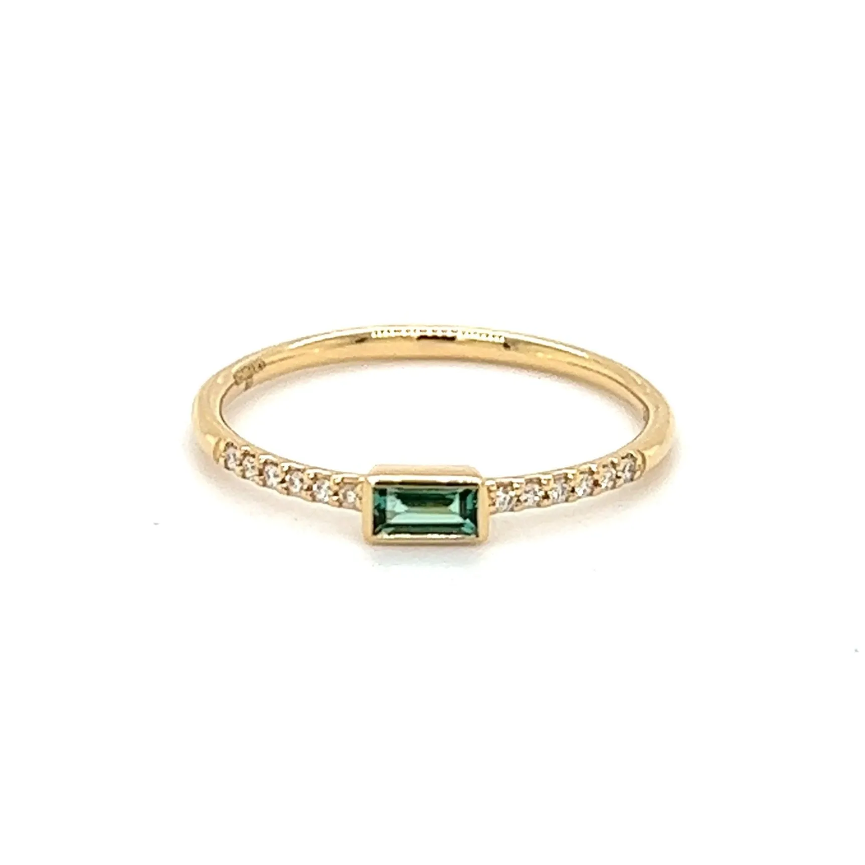 Yellow Gold Diamond & Emerald Ring